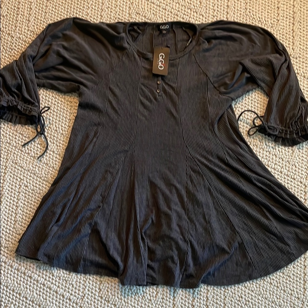 GGO Black Flowy Top